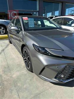 تۆیۆتا کامری